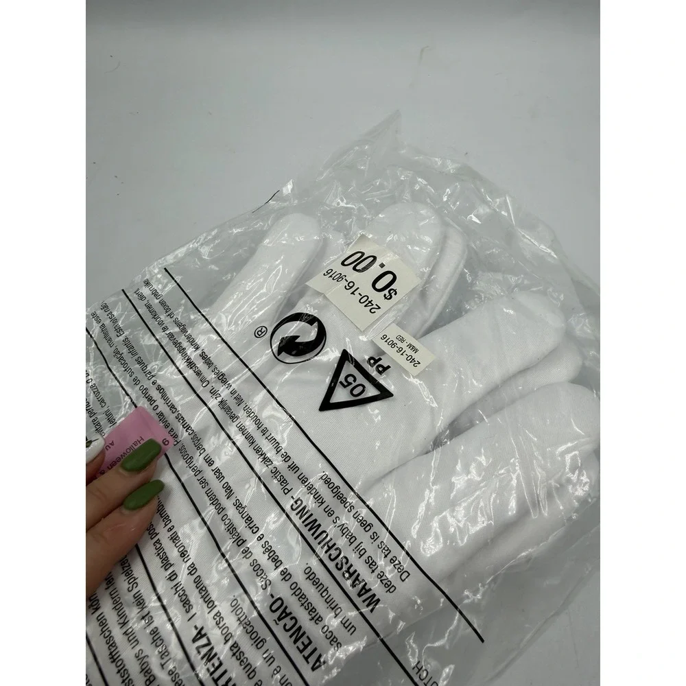 One Size M&M White Costume Gloves NEW IN PACKAGING